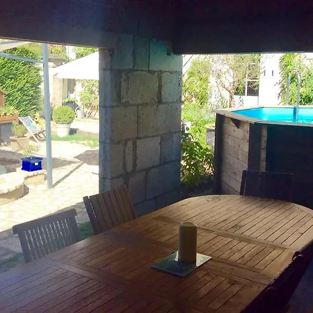 Bed and Breakfast Chambres D'hotes De La Fontaine *